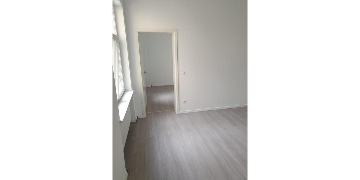 Erdgeschoßwohnung Dortmund Brackel - 6 Zimmer, 135 m&sup2;, 1.200&euro; | Angebot:22788276