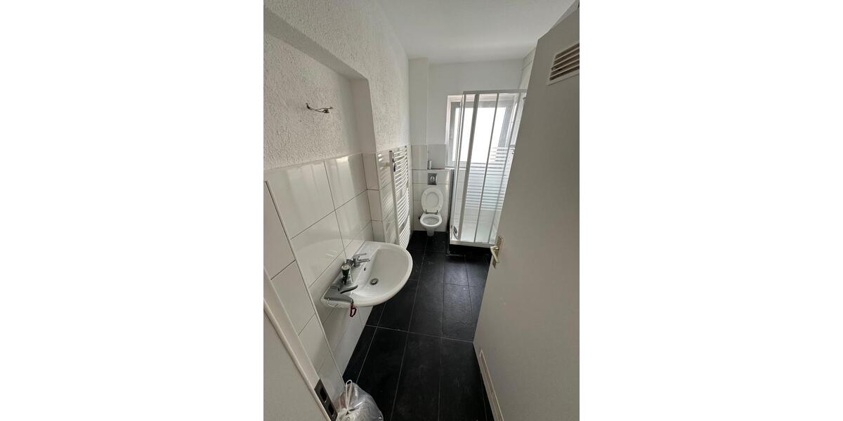 Etagenwohnung Lüdenscheid - 3 Zimmer, 75 m&sup2;, 500&euro; | Angebot:25944893