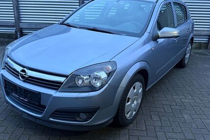Opel Astra 60.000 km 5.900 &euro; Balve 58802