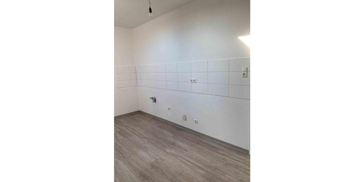 Dachgeschoßwohnung Bochum Bochum-Mitte - 3 Zimmer, 67 m&sup2;, 589&euro; | Angebot:22707222