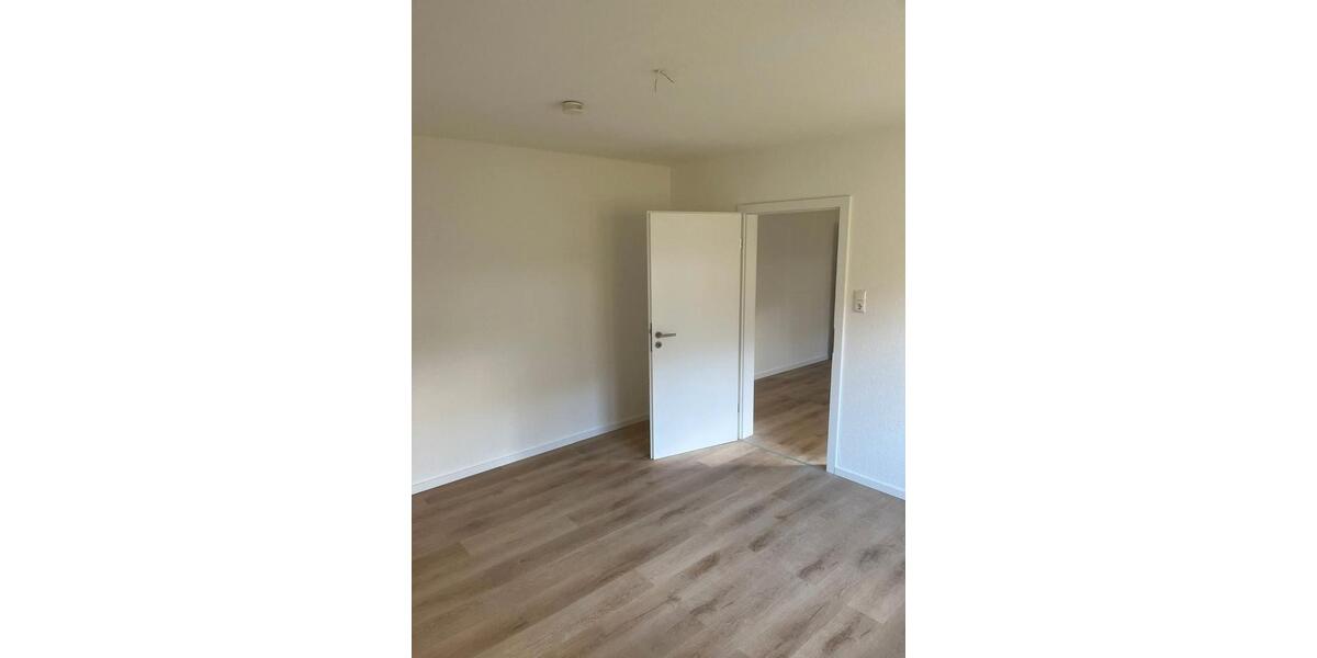 Etagenwohnung Lüdenscheid Staberg - 2 Zimmer, 45 m&sup2;, 315&euro; | Angebot:25868085