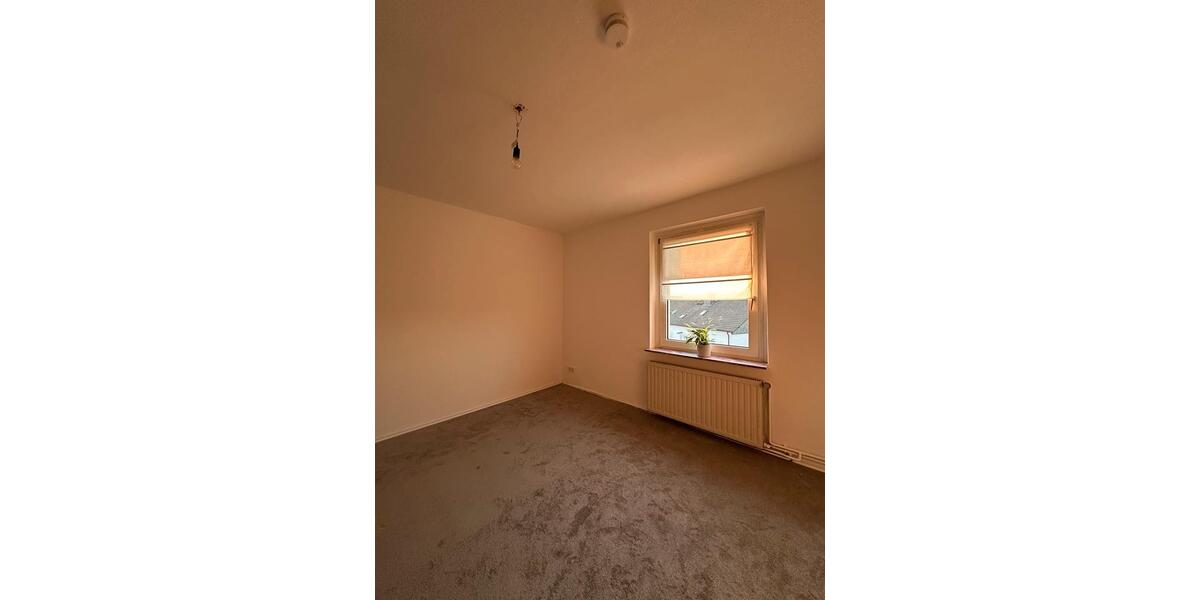 Etagenwohnung Gevelsberg - 4 Zimmer, 102 m&sup2;, 800&euro; | Angebot:25967645