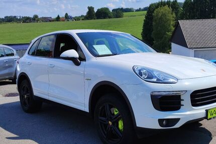 Porsche Cayenne 164.828 km 27.995 &euro; Halver 58553