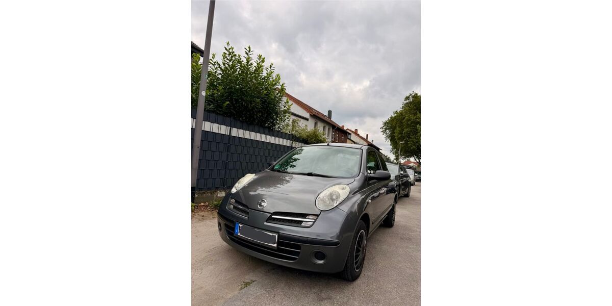 Nissan Micra 165.000 km 2.100 &euro; Herne 44627