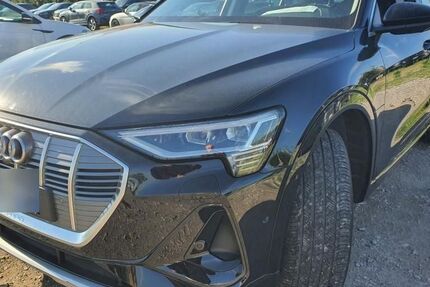 Audi e-tron 28.605 km 35.285 &euro; Hagen 58091