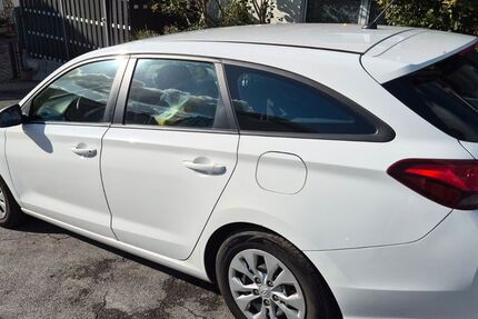Hyundai i30 155.600 km 9.000 &euro; Hagen 58095