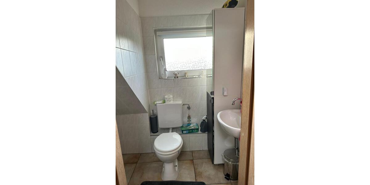 Dachgeschoßwohnung Halver - 4.5 Zimmer, 100 m&sup2;, 850&euro; | Angebot:27545449