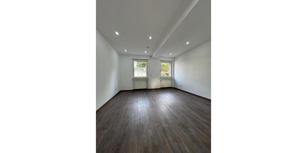 Erdgeschoßwohnung Neuenrade - 3 Zimmer, 93 m&sup2;, 1.050&euro; | Angebot:27551162