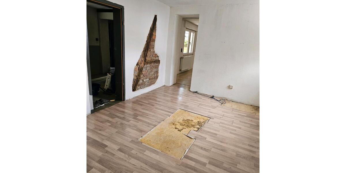 Erdgeschoßwohnung Menden (Sauerland) - 3 Zimmer, 76 m&sup2;, 99.000&euro; | Angebot:26816682