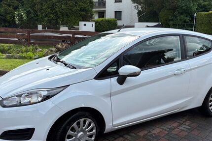 Ford Fiesta 95.000 km 4.850 &euro; Hemer 58675