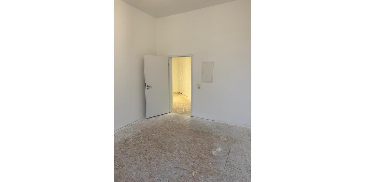 Etagenwohnung Schwelm - 2 Zimmer, 94 m&sup2;, 1.180&euro; | Angebot:25793329