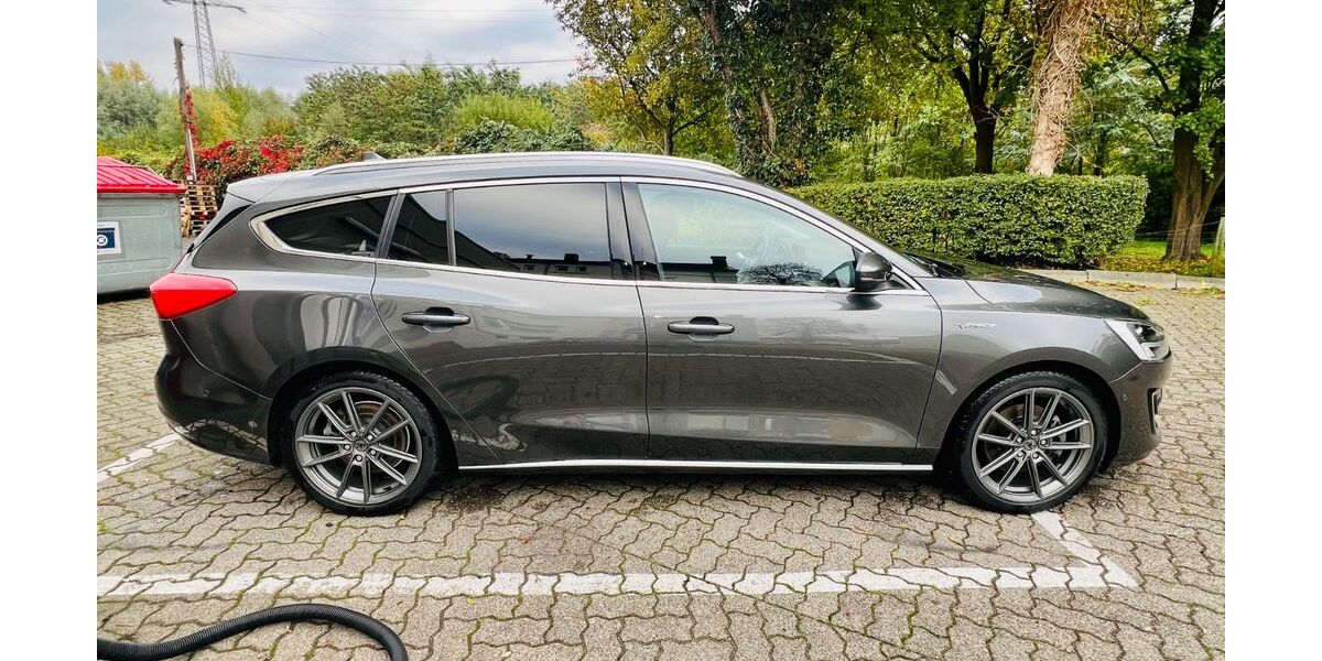 Ford Focus 125.000 km 16.999 &euro; Dortmund 44369