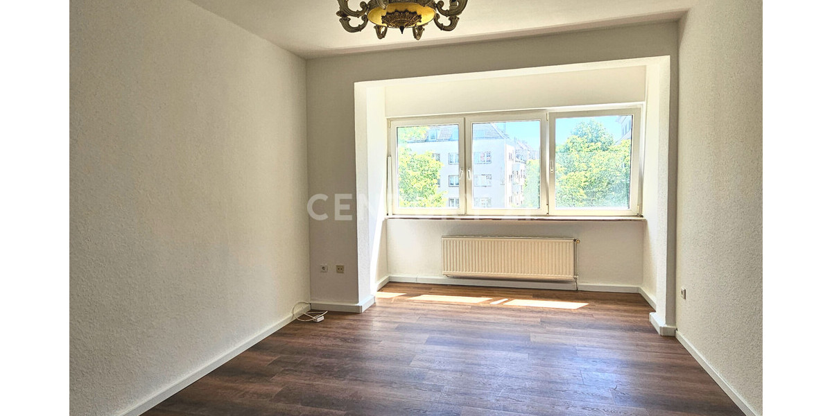 Frisch sanierte 4-Zimmer-Wohnung mit Balkon im beliebten Dortmunder Kaiserviertel - Etagenwohnung Dortmund Innenstadt Ost | Angebot:26738720