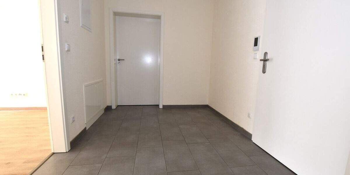 Etagenwohnung Hemer - 2 Zimmer, 83 m&sup2;, 995&euro; | Angebot:25729881