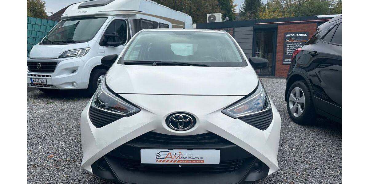Toyota Aygo (X) 47.029 km 8.999 &euro; HAGEN 58093