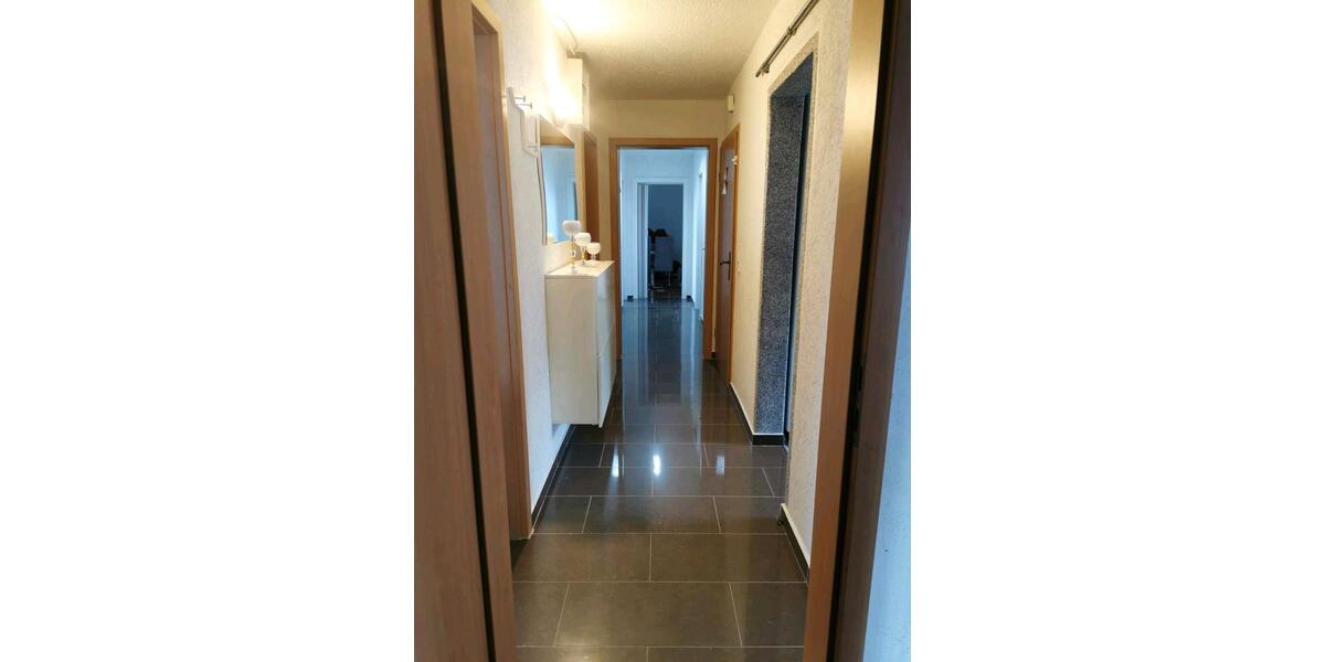 Erdgeschoßwohnung Bönen - 7 Zimmer, 100 m&sup2;, 250.000&euro; | Angebot:27534132
