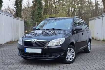 Skoda Fabia 94.300 km 4.950 &euro; Dortmund 44265