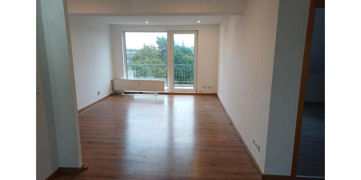 Dachgeschoßwohnung Dortmund Huckarde - 2 Zimmer, 60 m&sup2;, 600&euro; | Angebot:27604475