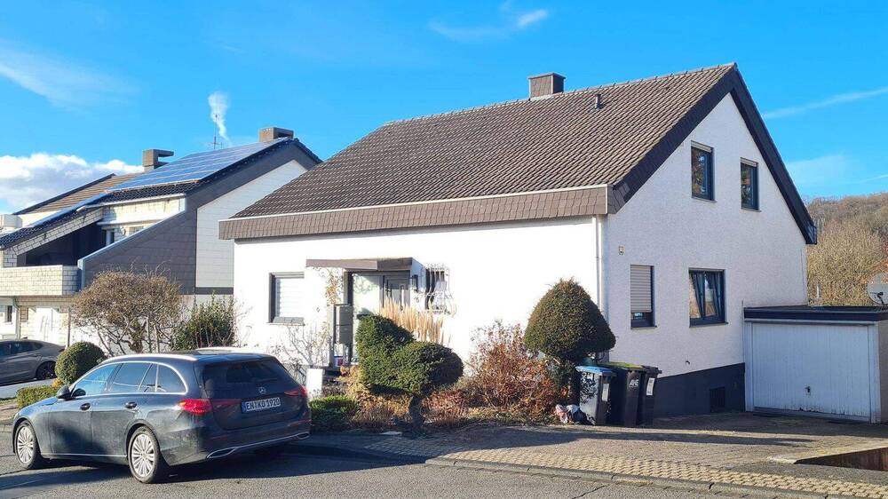 Mehrfamilienhaus, Wohnhaus Hagen Hohenlimburg - 7 Zimmer, 224 m&sup2;, 399.000&euro; | Angebot:25969944