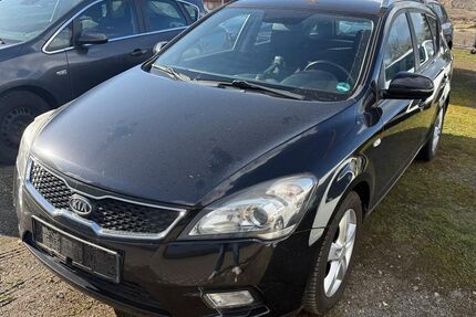 Kia ceed Sportswagon 151.000 km 3.940 &euro; Wetter 58300
