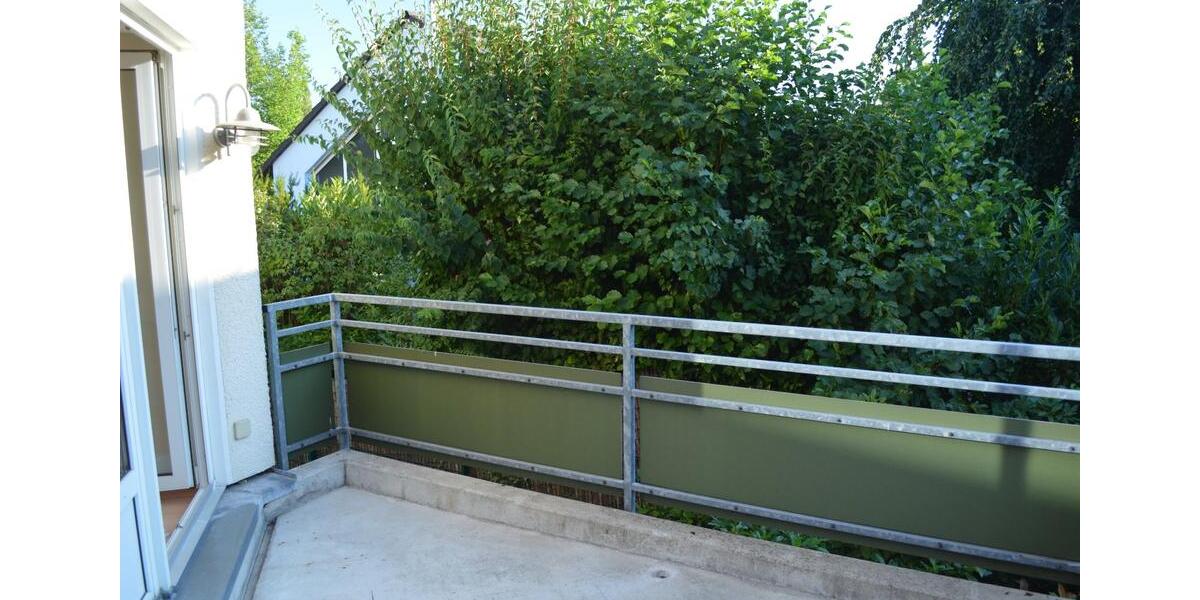 Etagenwohnung Bochum Bochum-Südwest - 4.5 Zimmer, 107 m&sup2;, 1.350&euro; | Angebot:25328033