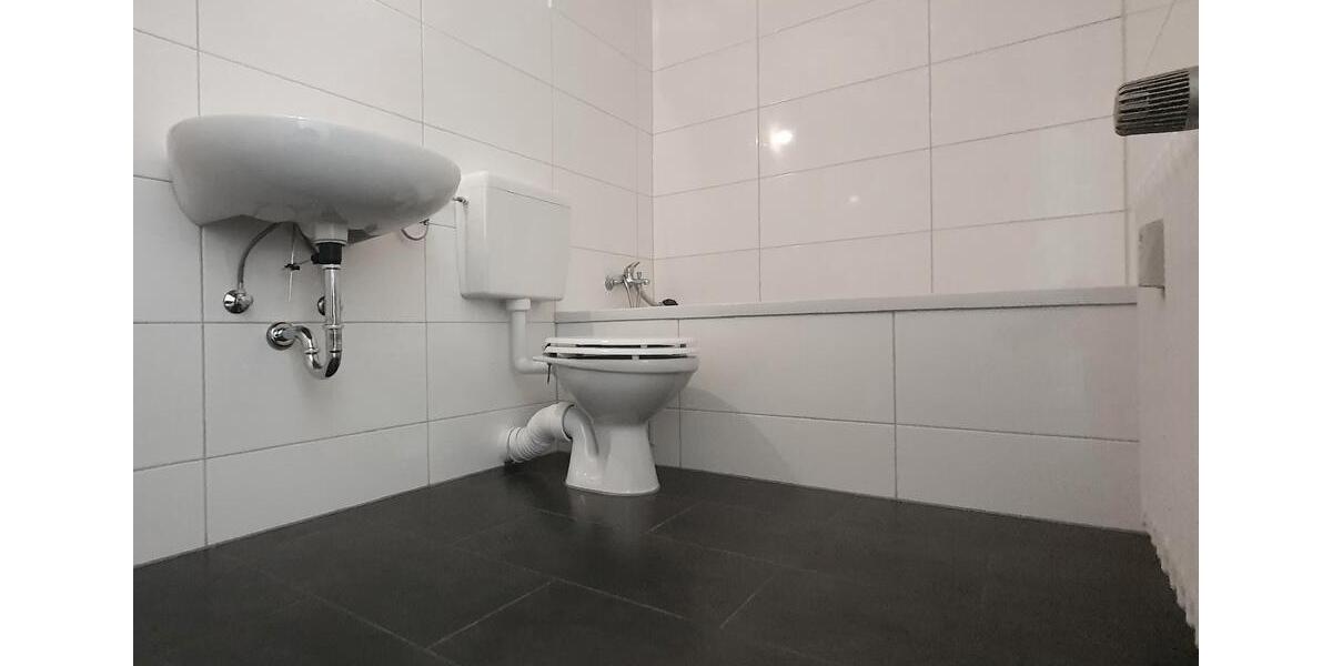 Etagenwohnung Werdohl - 3 Zimmer, 79 m&sup2;, 396&euro; | Angebot:23860341