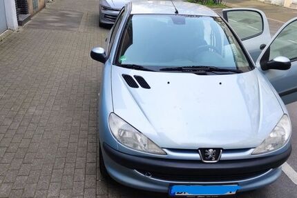 Peugeot 206 166.000 km 1.000 &euro; Dortmund 44139