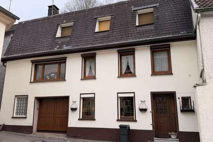 Haus Altena - 6 Zimmer, 147 m&sup2;, 111.000&euro; | Angebot:25789568