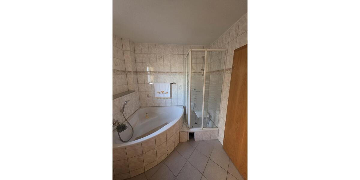 Doppelhaushälfte Lünen Alstedde - 6 Zimmer, 160 m&sup2;, 1.800&euro; | Angebot:25285844