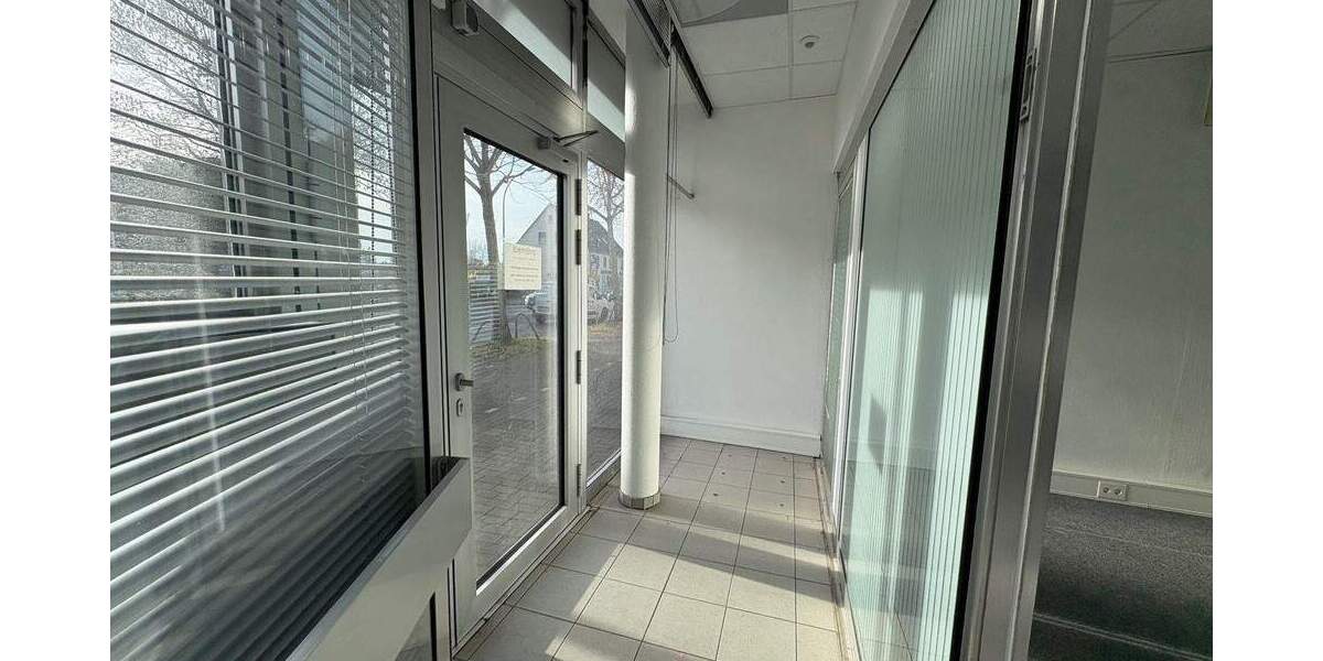 Gewerbeobjekt Dortmund Barop - 4 Zimmer, 1.200&euro; | Angebot:25745966