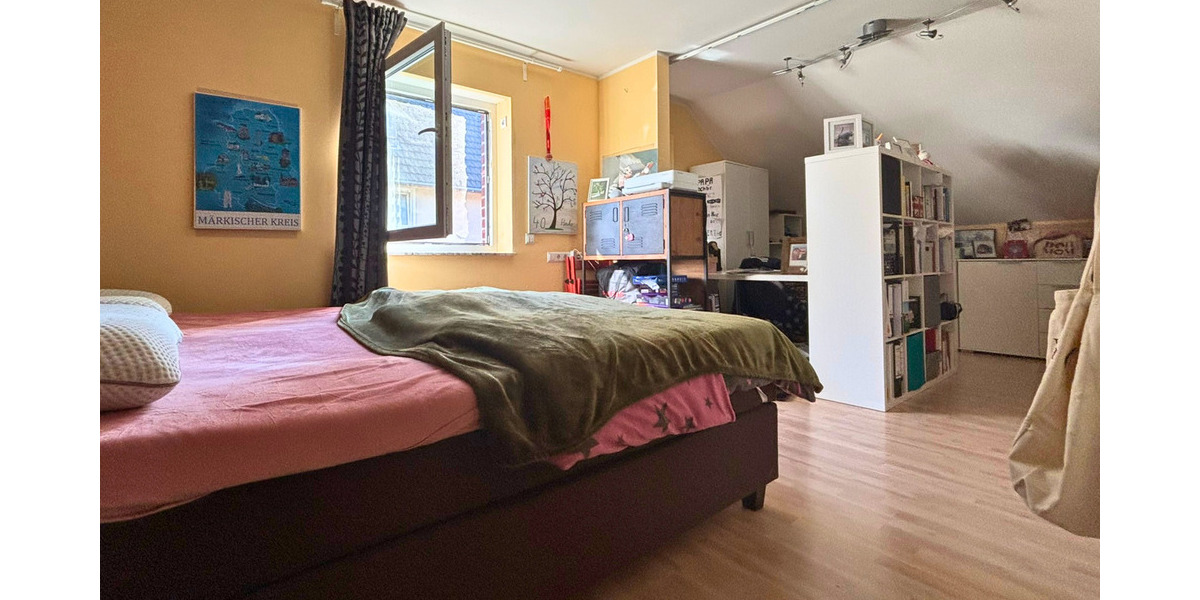 Doppelhaushälfte Neuenrade - 6 Zimmer, 144 m&sup2;, 279.000&euro; | Angebot:25899162