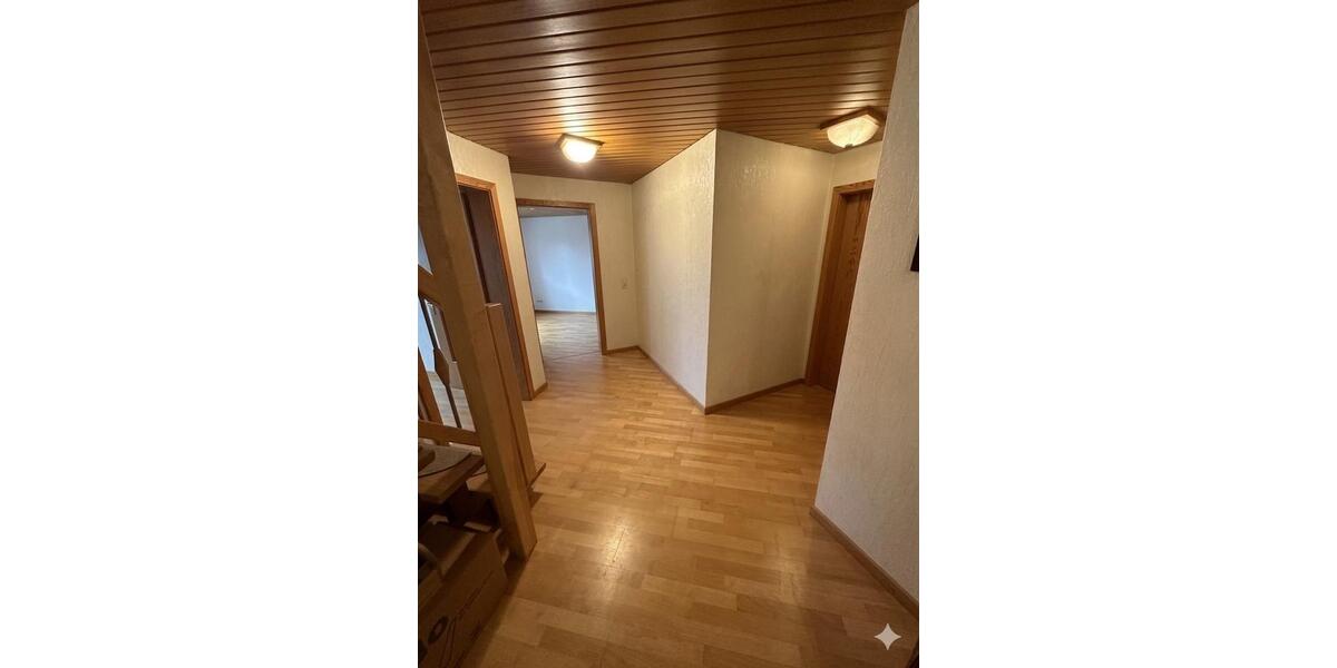 Maisonettenwohnung Gevelsberg - 4 Zimmer, 110 m&sup2;, 950&euro; | Angebot:25833803