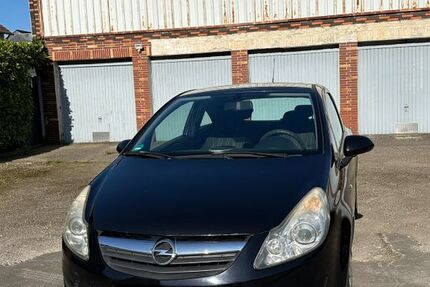 Opel Corsa 163.000 km 2.700 &euro; Bochum 44799