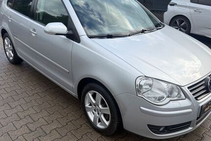 VW Polo 91.000 km 6.390 &euro; Dortmund 44319