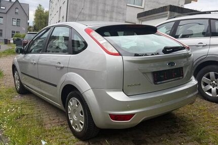 Ford Focus 84.000 km 4.300 &euro; Dortmund 44357