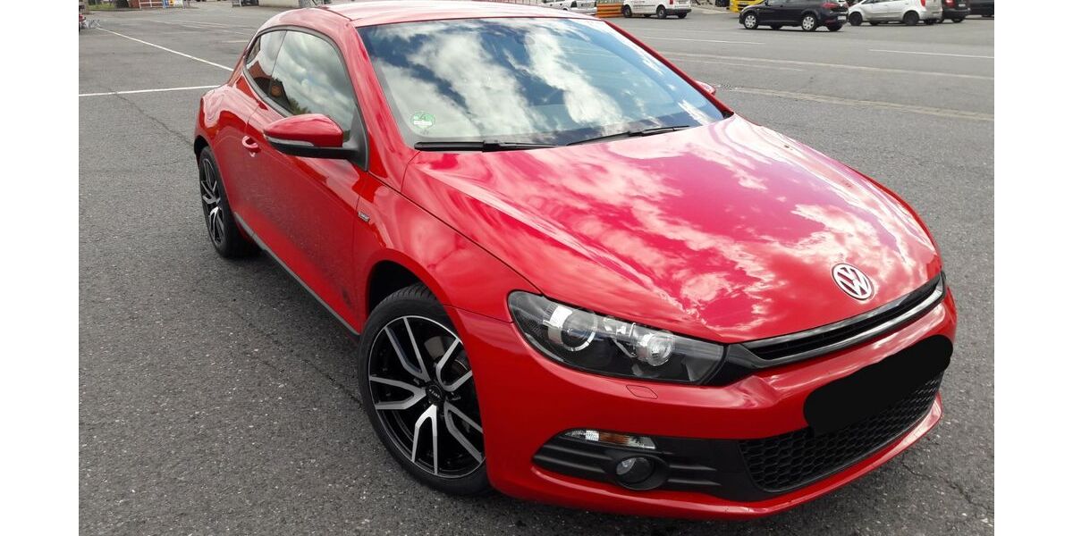 VW Scirocco 89.000 km 9.990 &euro; Dortmund 44287