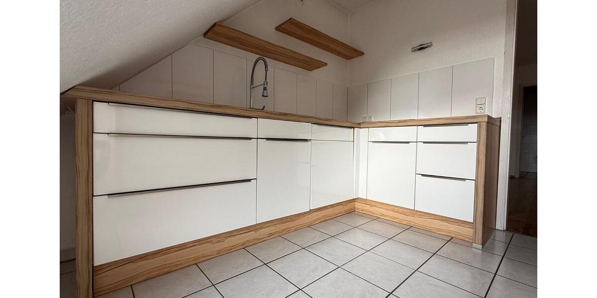 Dachgeschoßwohnung Unna Hemmerde - 2 Zimmer, 80 m&sup2;, 640&euro; | Angebot:24752670
