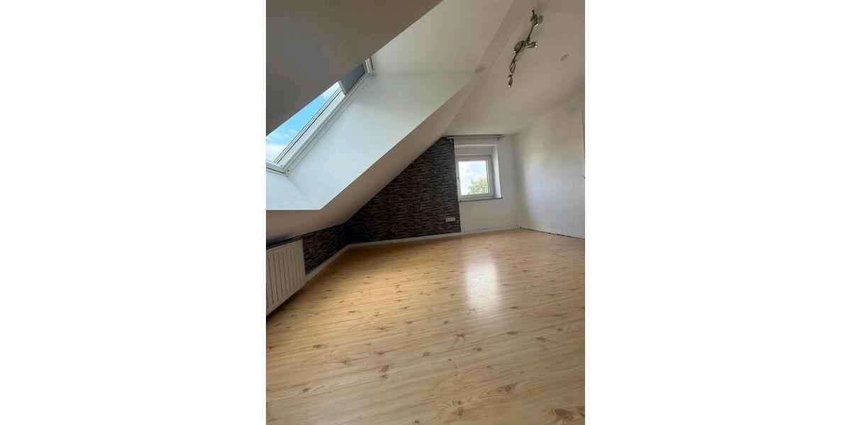 Dachgeschoßwohnung Witten Heven - 3 Zimmer, 70 m&sup2;, 630&euro; | Angebot:26532757