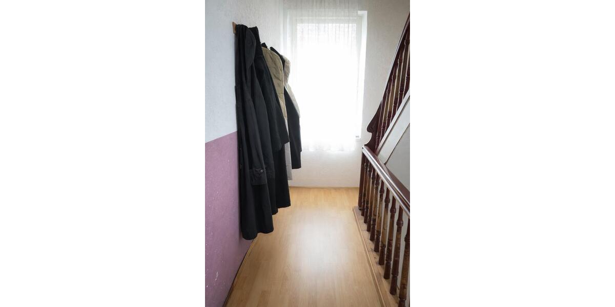 Mehrfamilienhaus, Wohnhaus Altena - 9 Zimmer, 170 m&sup2;, 179.000&euro; | Angebot:25301758