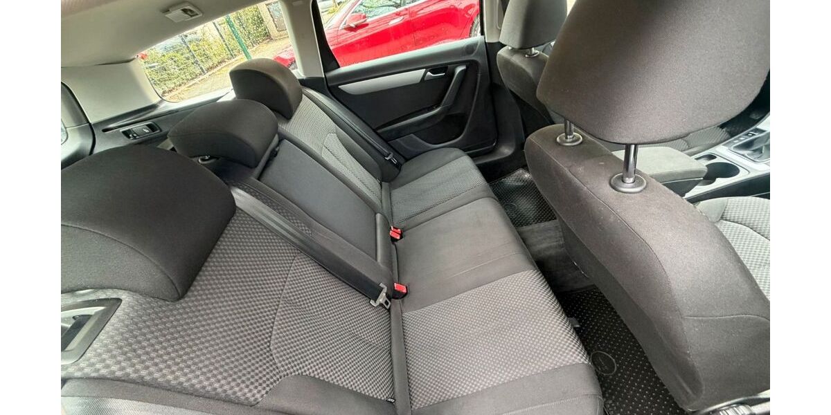 VW Passat Variant 168.000 km 8.600 &euro; Iserlohn 58642