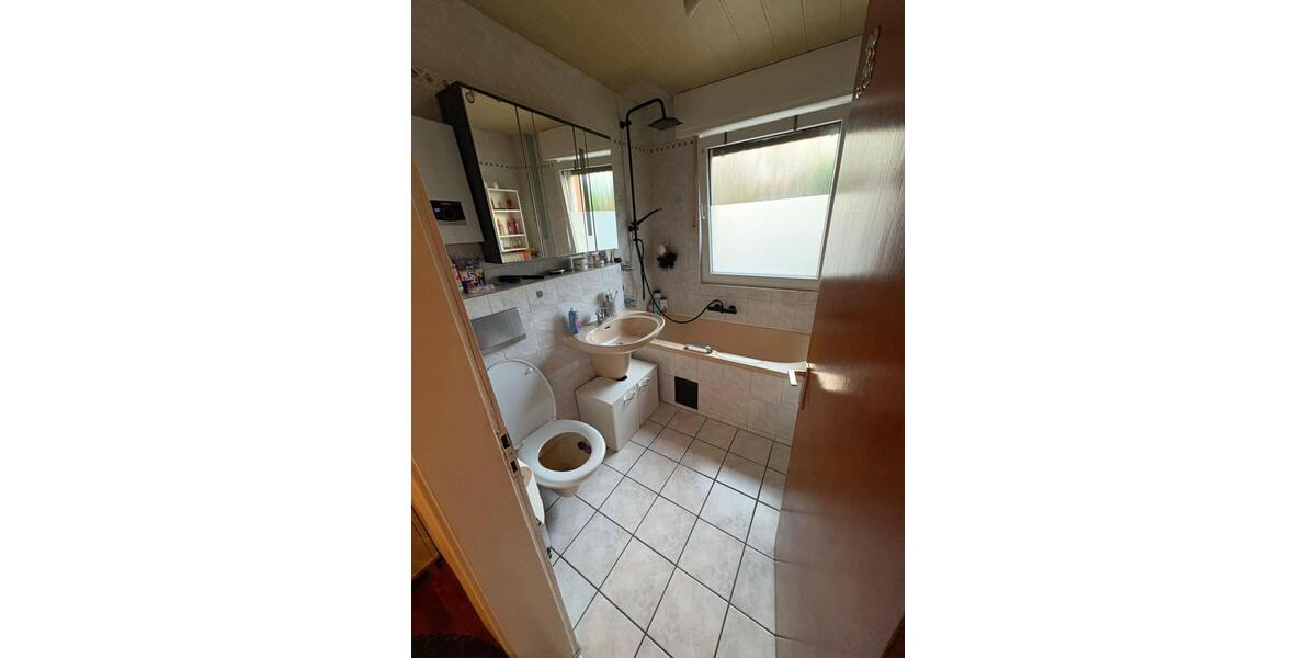 Hochparterre Schwelm - 3 Zimmer, 68 m&sup2;, 600&euro; | Angebot:27625677