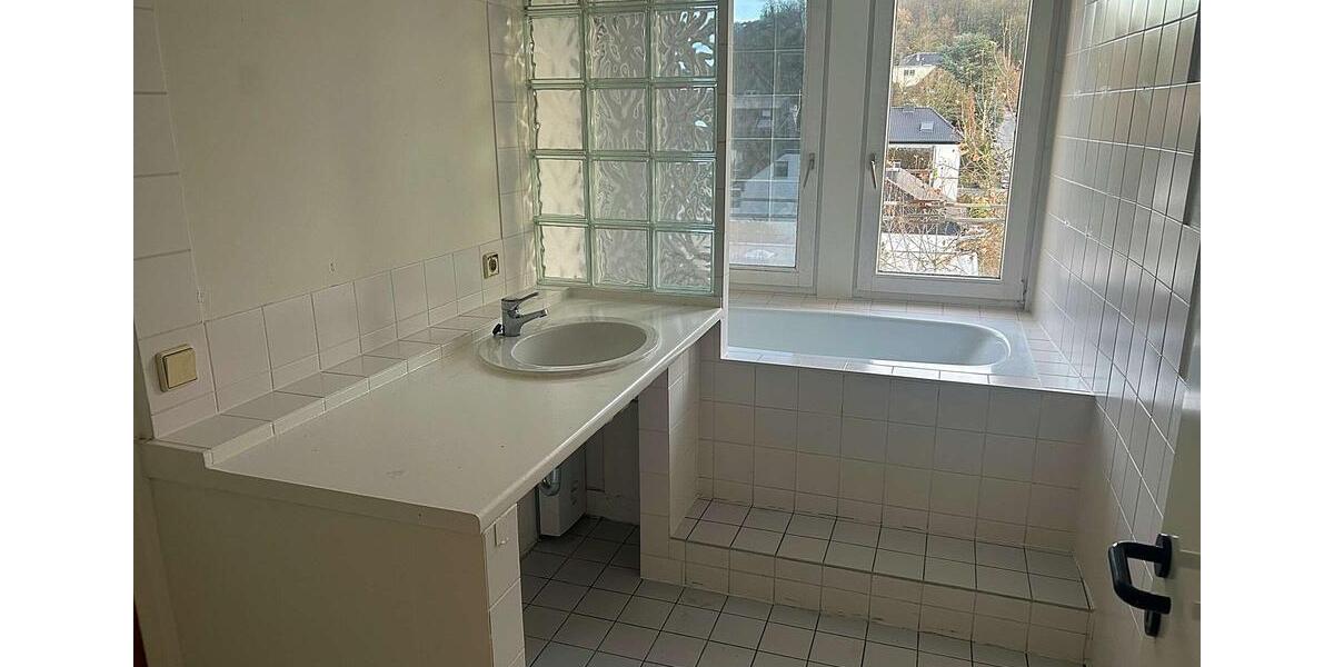 Etagenwohnung Hagen Hagen-Nord - 3 Zimmer, 98 m&sup2;, 610&euro; | Angebot:25901469