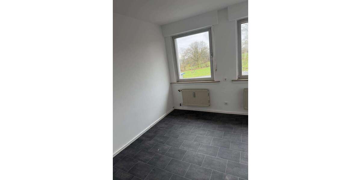Etagenwohnung Breckerfeld - 3 Zimmer, 83 m&sup2;, 830&euro; | Angebot:25998650
