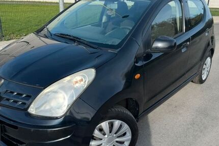 Nissan Pixo 211.000 km 1.490 &euro; Lünen 44536