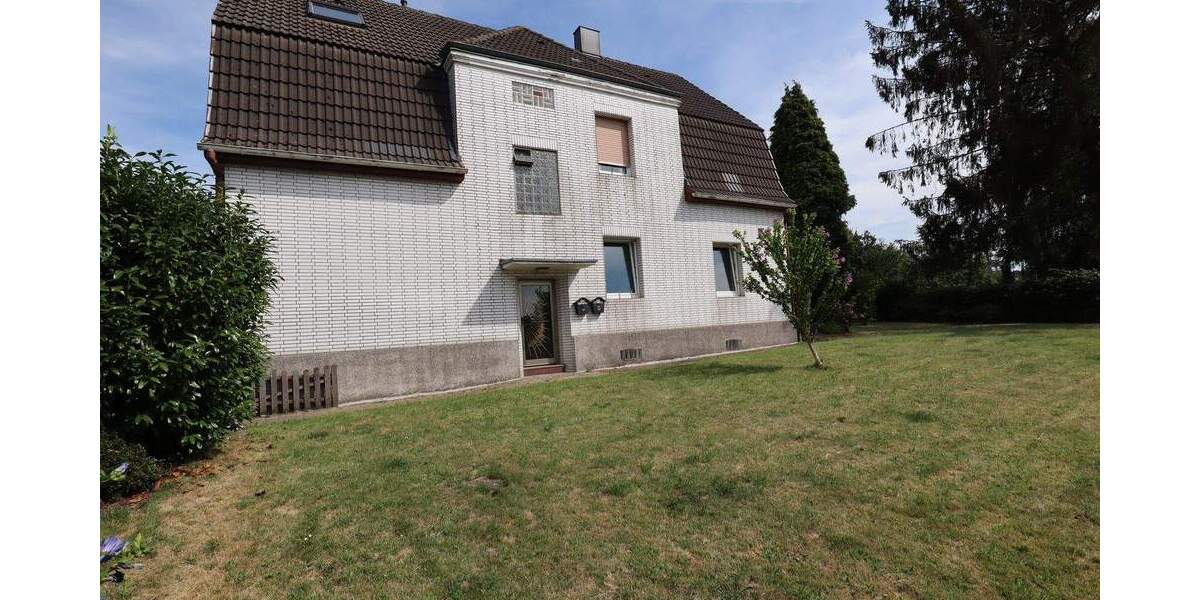 Einfamilienhaus Dortmund Berghofen - 8 Zimmer, 229 m&sup2;, 439.000&euro; | Angebot:25684344