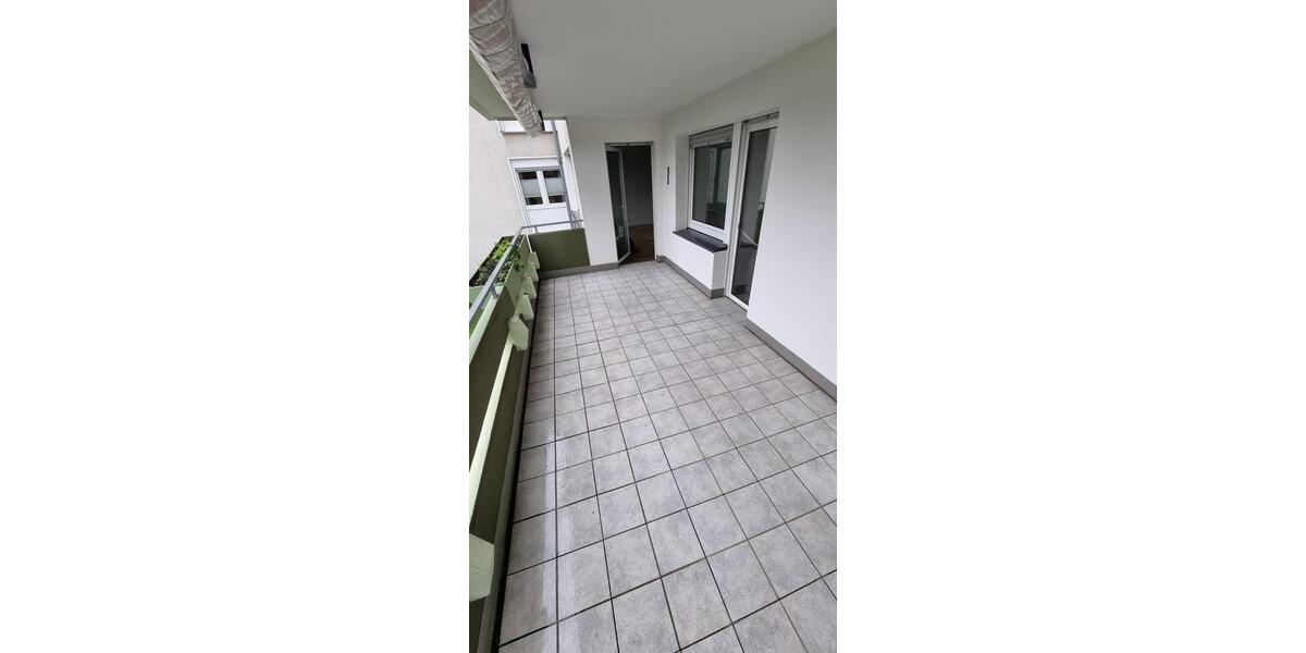 Erdgeschoßwohnung Hagen Hohenlimburg - 3 Zimmer, 93 m&sup2;, 595&euro; | Angebot:26630936