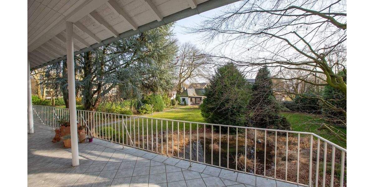 Terrassenwohnung Herne Horsthausen - 2 Zimmer, 130 m&sup2;, 1.300&euro; | Angebot:25746820