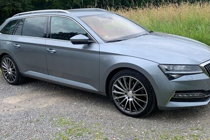 Skoda Superb 92.000 km 26.499 &euro; Hattingen 45529
