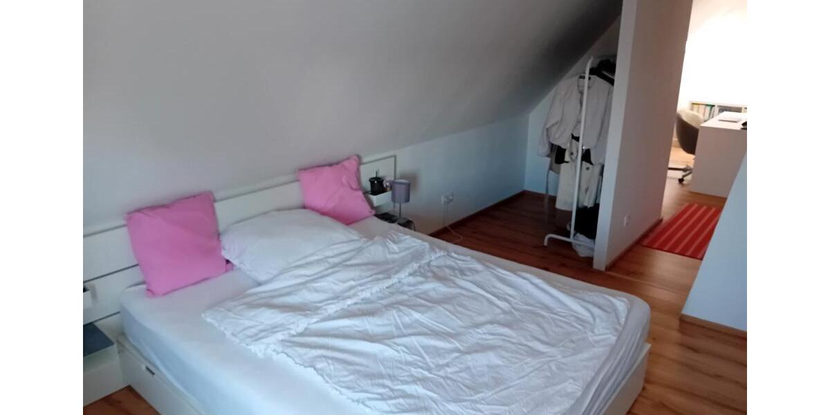 Dachgeschoßwohnung Schalksmühle - 3 Zimmer, 60 m&sup2;, 600&euro; | Angebot:27626622