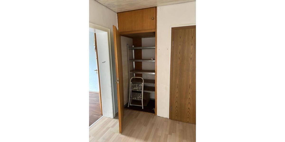 Etagenwohnung Ennepetal - 3 Zimmer, 74 m&sup2;, 350&euro; | Angebot:27600085